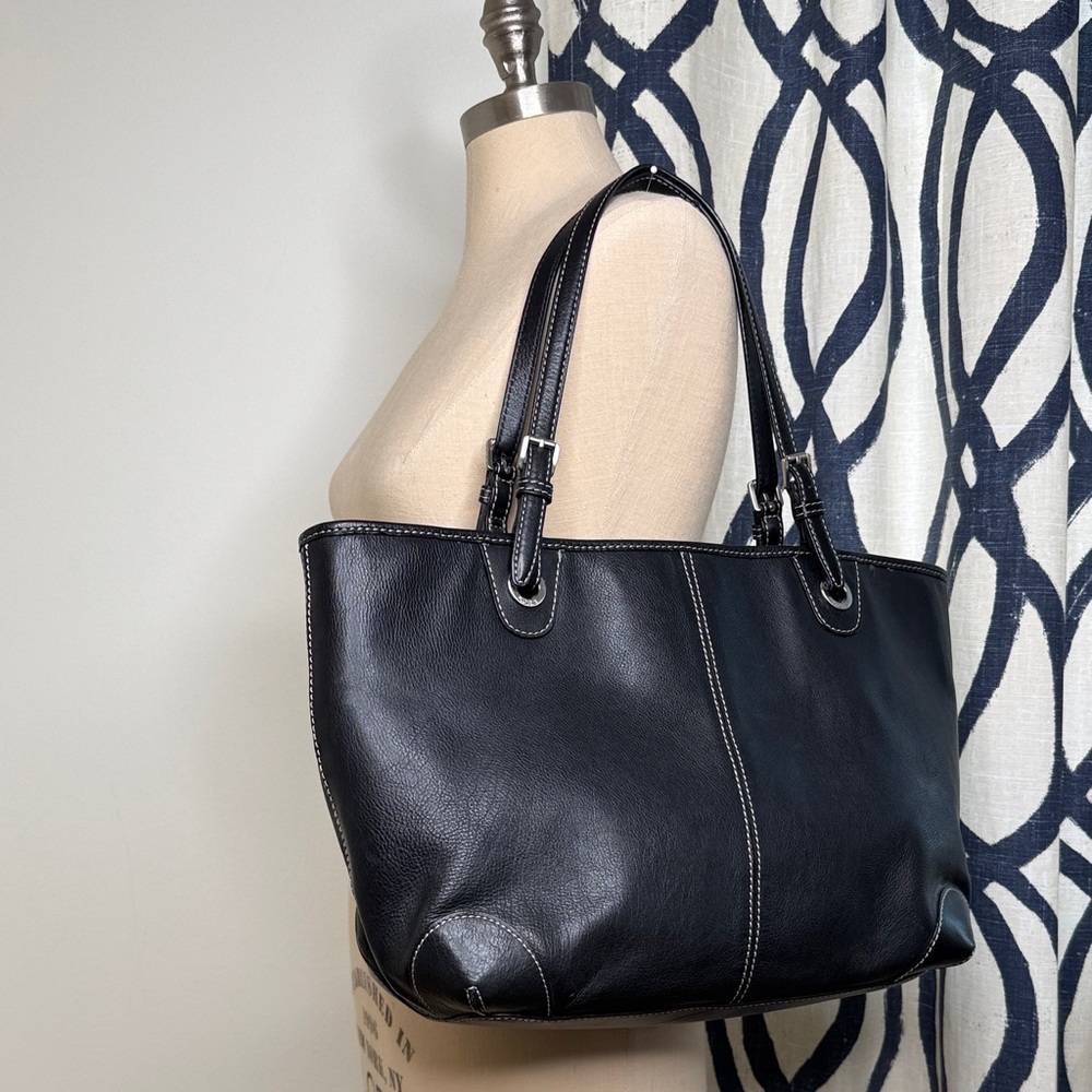 MICHAEL KORS Black Pebble Leather Tote B-0808 - Picture 3 of 10